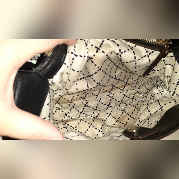 Medium sized Kate Spade black bag with crossbody strap - Picture 6 of 13